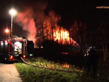 Boerderij brand Zwaag 30-12-2014