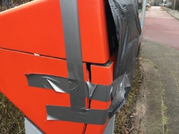 Brievenbussen in Andijk niet voor ’t eerst vernield door vuurwerk