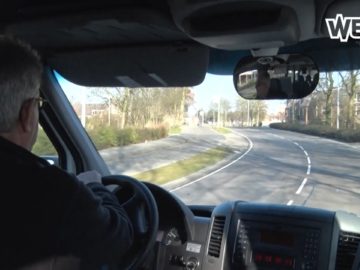 De enige bus van Enkhuizen is een groot succes