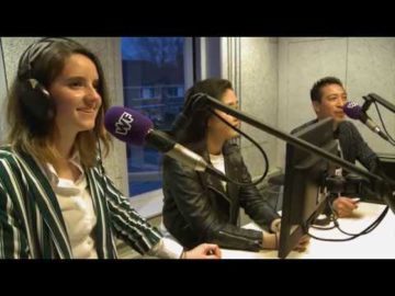 Finalisten Rising Stars zingen bij radio WEEFF