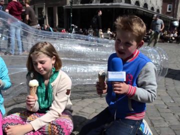Flessenpost uit 1616 gevonden door kinderen