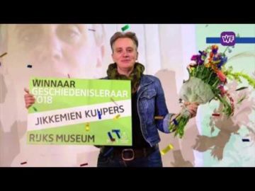 Jikkemien Kuypers gehuldigd als ‘beste geschiedenisleraar van Nederland’