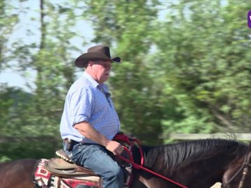 Kees Rogier (58) uit Bovenkarspel maakt ludieke tocht om geld in te zamelen voor demente ouderen