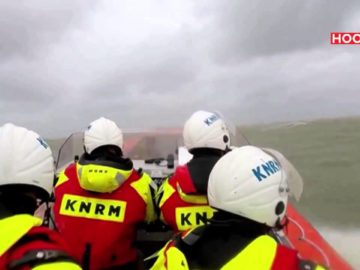 KNRM oefent voor een uitruk