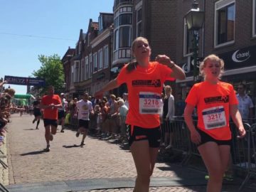 Marathon Hoorn 2016: Finish 10km (+marathonlopers)
