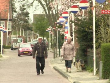 Opperdoes kleurt oranje