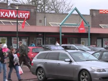 Pinnen bij de Rabobank