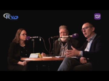 Schaakborddiscussie Hoorn: Judith de Jong(PvdA) en Aart Ruppert (VOCH)