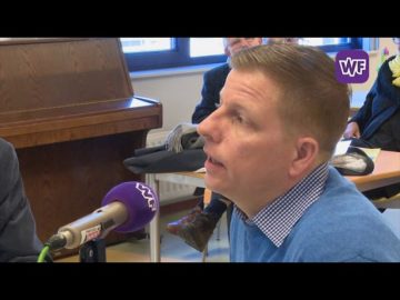 Schaakborddiscussie Opmeer: Vincent Buis (VVD) en Mario Appelman (DSV)