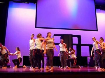 Talententheater tijdens stadsreceptie Hoorn