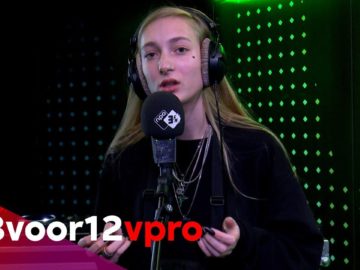 S10 – Live at 3voor12 Radio